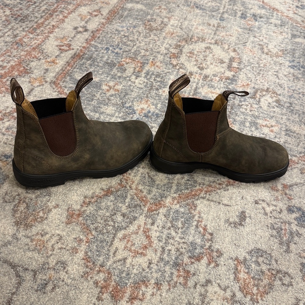 Blundstone Brown Leather Chelsea Boots - Picture 3 of 8